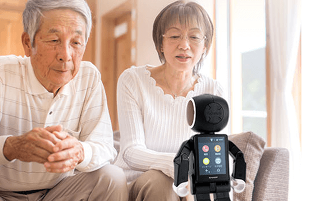 ロボホンが予定を知らせてくれる